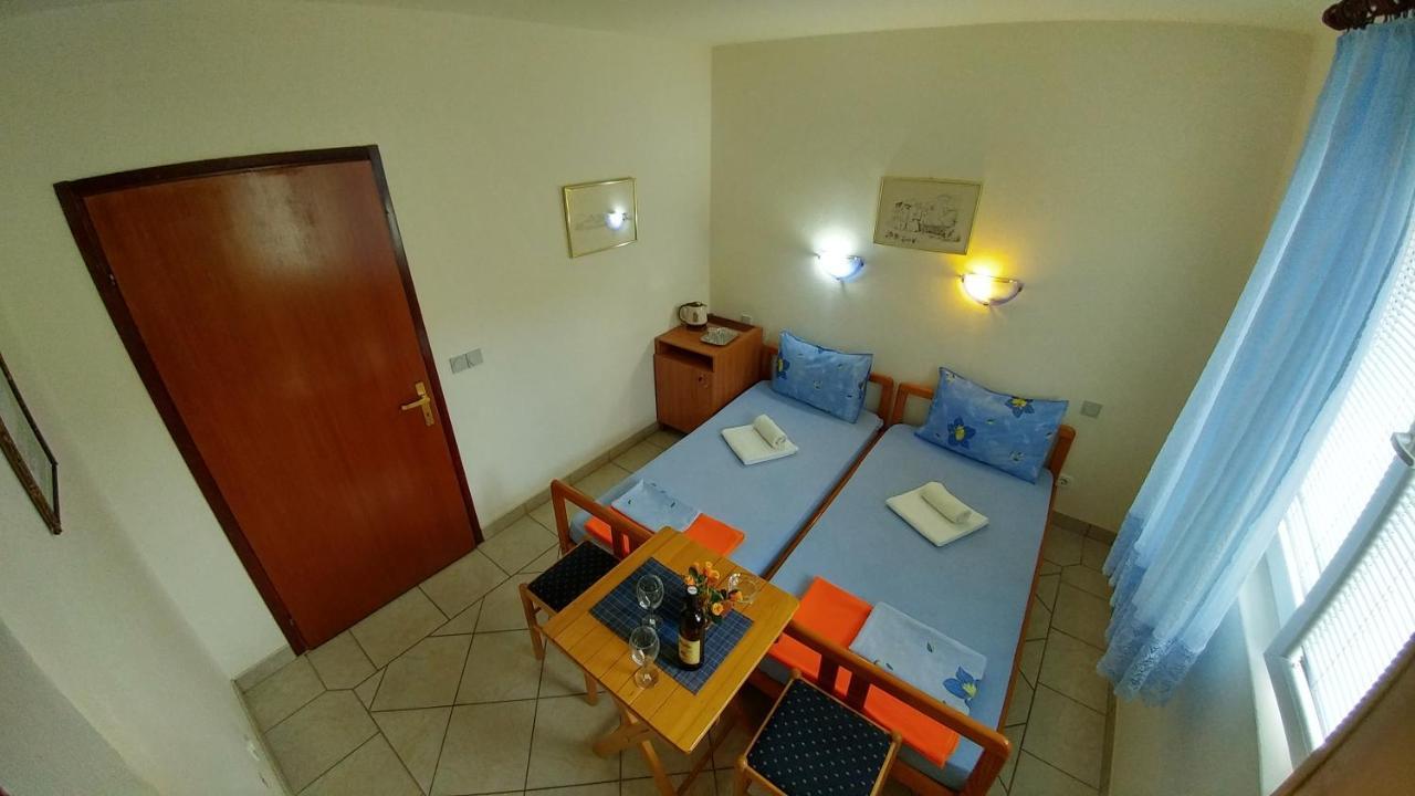 Apartments&rooms Bova Baška Buitenkant foto
