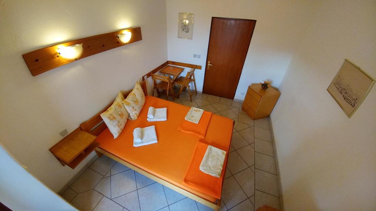 Apartments&rooms Bova Baška Buitenkant foto