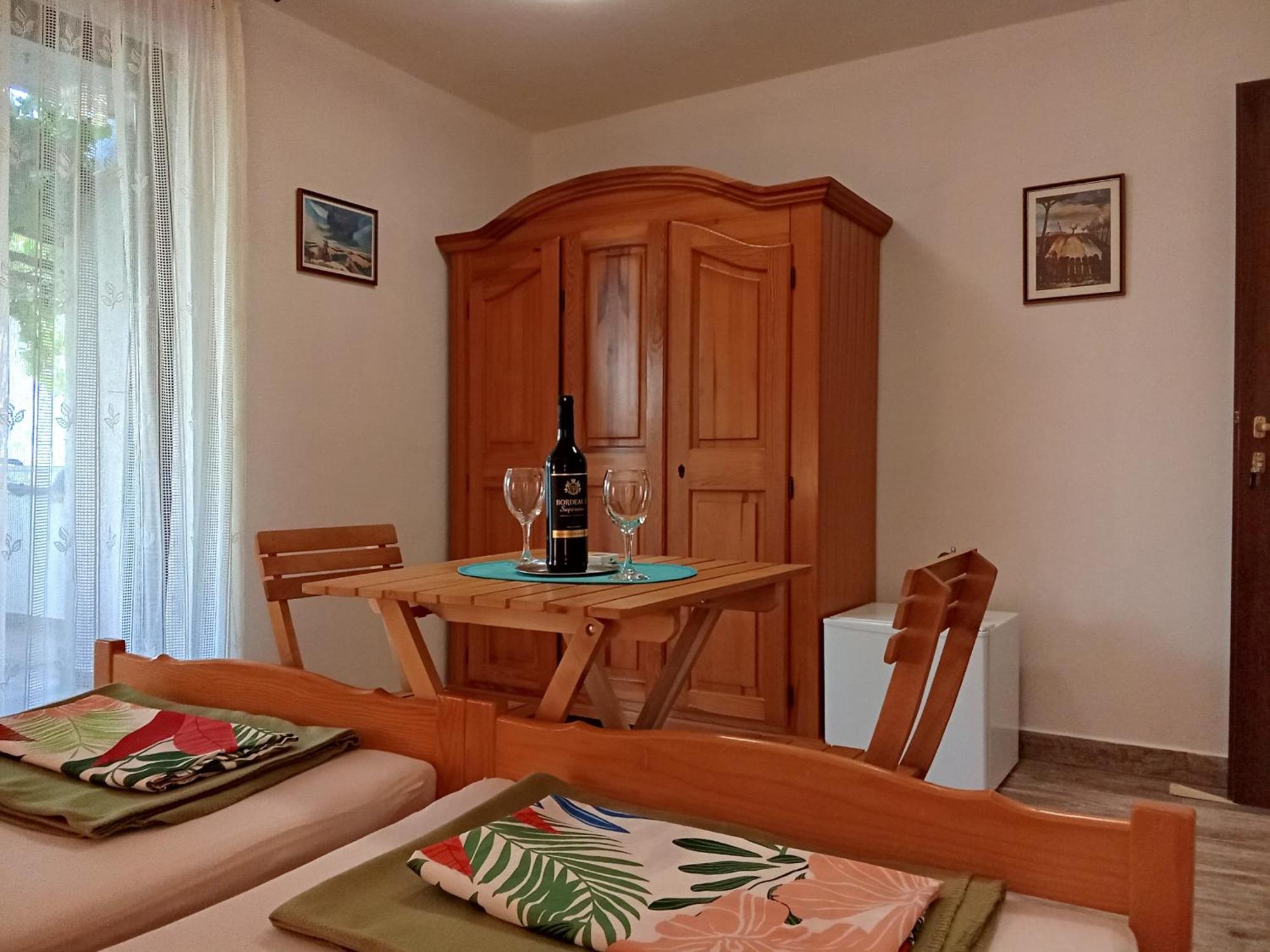 Apartments&rooms Bova Baška Buitenkant foto